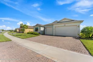1063 Great Belt Cir, Melbourne, FL 32940 - Photo 4