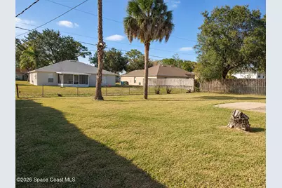 1136 Lamplighter Drive NW, Palm Bay, FL 32907 - Photo 16