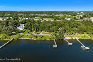 925 N Indian River Dr, Cocoa, FL 32922 - Photo 8