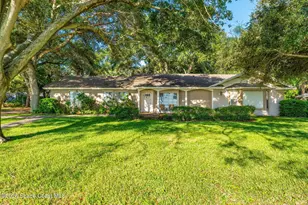 925 N Indian River Dr, Cocoa, FL 32922 - Photo 1