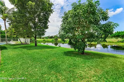2129 Reston Circle, Royal Palm Beach, FL 33411 - Photo 32