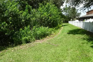 1120 Luminary Cir, Melbourne, FL 32901 - Photo 16