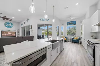 158 Island View Drive, Satellite Beach, FL 32937 - Photo 10