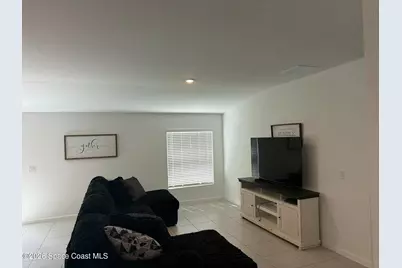 1166 Moon Street SE, Palm Bay, FL 32909 - Photo 4