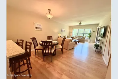 6175 S Mirror Lake Drive #207, Sebastian, FL 32958 - Photo 10