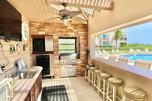 6175 S Mirror Lake Dr, Sebastian, FL 32958 - Photo 32