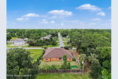882 Palo Alto Street SE, Palm Bay, FL 32909 - Photo 30