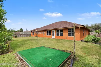 882 Palo Alto Street SE, Palm Bay, FL 32909 - Photo 28