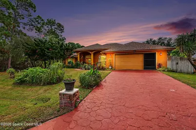 882 Palo Alto Street SE, Palm Bay, FL 32909 - Photo 2