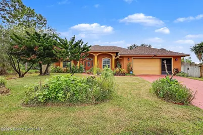 882 Palo Alto Street SE, Palm Bay, FL 32909 - Photo 4