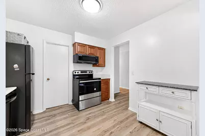 9000 York Lane #8b, West Melbourne, FL 32904 - Photo 6