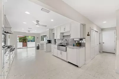 207 Riverside Drive, Melbourne Beach, FL 32951 - Photo 14