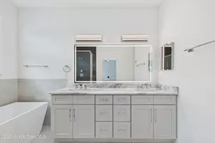 2094 Hyde Pkwy, Melbourne, FL 32901 - Photo 22