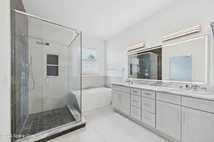 2094 Hyde Pkwy, Melbourne, FL 32901 - Photo 24