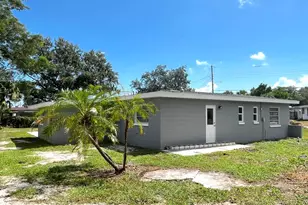 1554 Hillcrest Dr, Melbourne, FL 32935 - Photo 20