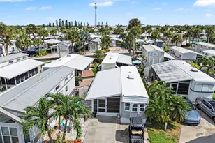 616 Pier Ln, Melbourne Beach, FL 32951 - Photo 1