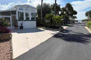 885 Horizon Ln, Melbourne Beach, FL 32951 - Photo 4