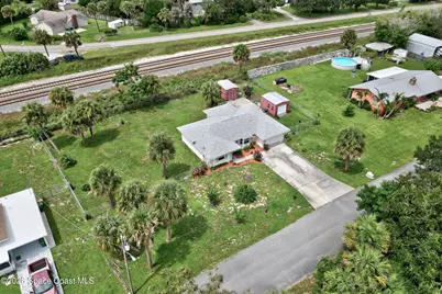 9884 Pine Street, Sebastian, FL 32976 - Photo 36