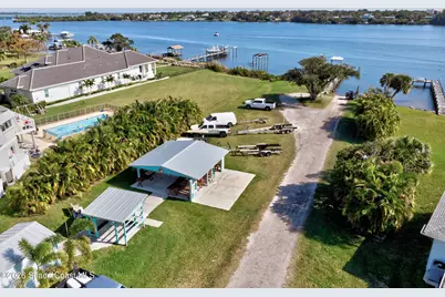9884 Pine Street, Sebastian, FL 32976 - Photo 40