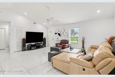 1551 Heartwellville Street NW, Palm Bay, FL 32907 - Photo 4