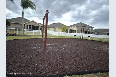 1988 Snapdragon Drive NW, Palm Bay, FL 32907 - Photo 32