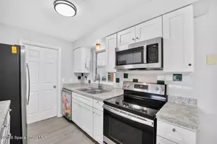 915 Glenda Dr, Titusville, FL 32780 - Photo 4