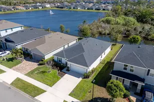 4703 Academic Ln, West Melbourne, FL 32904 - Photo 2