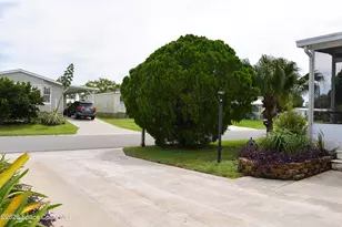 1023 Oriole Cir, Barefoot Bay, FL 32976 - Photo 26