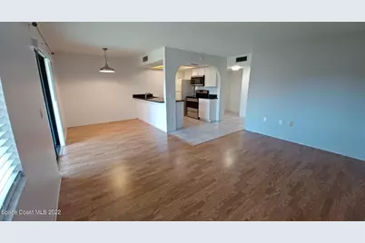 142 San Paulo Circle, West Melbourne, FL 32904 - Photo 4