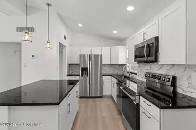 303 Prospect Avenue, Cocoa, FL 32922 - Photo 8
