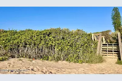7373 Stuart Avenue, Melbourne Beach, FL 32951 - Photo 24