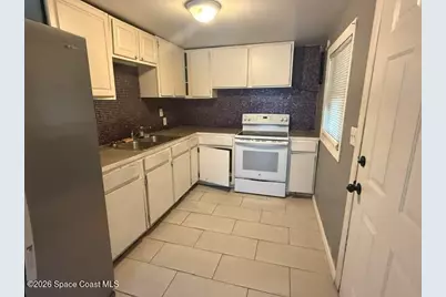 332 Palm Avenue, Cocoa, FL 32922 - Photo 4