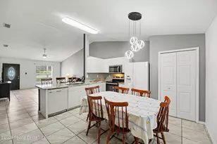 787 Yukon St NE, Palm Bay, FL 32907 - Photo 8