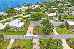 807 Ballard Dr, Melbourne, FL 32935 - Photo 2