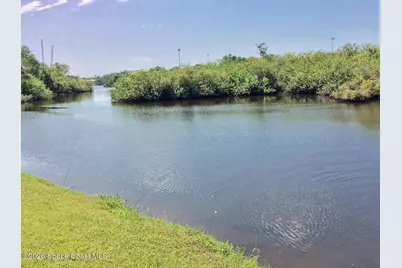 511 E Melbourne Avenue E, Melbourne, FL 32901 - Photo 8