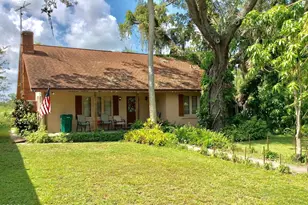 511 E Melbourne Ave E, Melbourne, FL 32901 - Photo 1