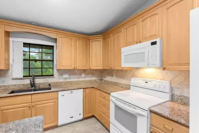 735 Pineda Avenue NE, Palm Bay, FL 32907 - Photo 12