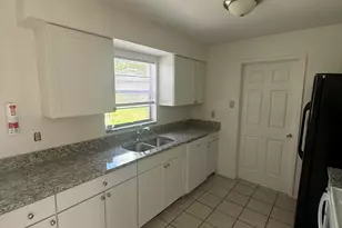 3920 Essex St, Titusville, FL 32796 - Photo 4