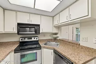 1633 Sunny Brook Ln NE, Palm Bay, FL 32905 - Photo 10
