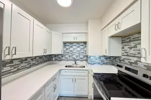 215 Circle Dr, Cape Canaveral, FL 32920 - Photo 4