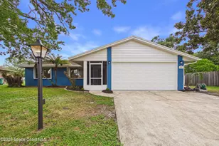 755 John Carroll Ln, West Melbourne, FL 32904 - Photo 2
