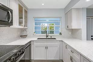 517 Summerset Ct, Indian Harbour Beach, FL 32937 - Photo 10