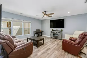 517 Summerset Ct, Indian Harbour Beach, FL 32937 - Photo 8