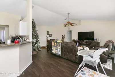 382 Hatcher Street SE, Palm Bay, FL 32909 - Photo 8