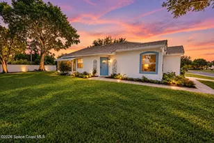 933 Wateroak Dr NE, Palm Bay, FL 32905 - Photo 2