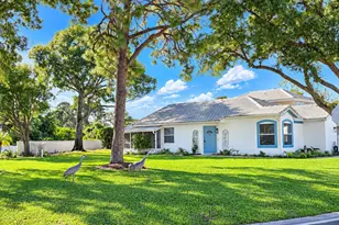 933 Wateroak Dr NE, Palm Bay, FL 32905 - Photo 6