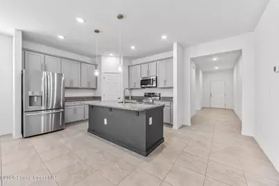 4090 Heath Place, Titusville, FL 32796 - Photo 4