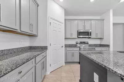 4090 Heath Place, Titusville, FL 32796 - Photo 6