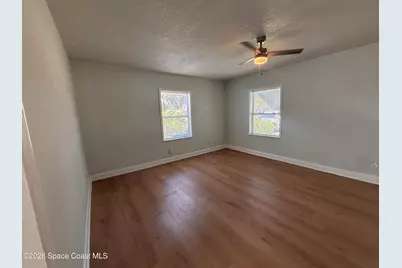 2100 Hallwood Place, Melbourne, FL 32901 - Photo 2