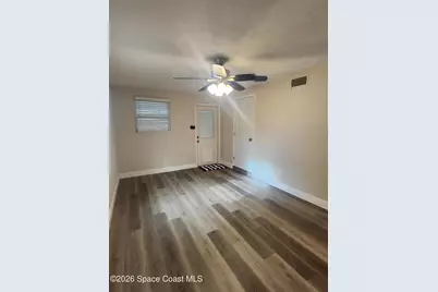 6731 Hibiscus Avenue S, Saint Petersburg, FL 33705 - Photo 18